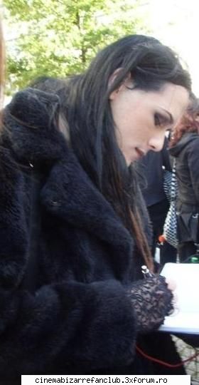 :uimit:  :uimit:  :uimit:  :uimit:  :rotfl: mi e frica..mi e frica   ...a dorm vezi k mie aici!!! :x