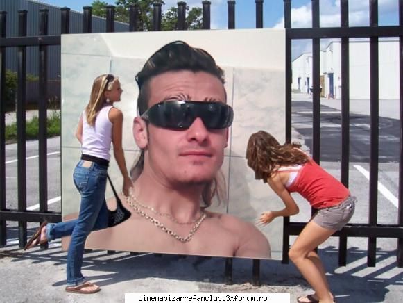 kiss spank kiss :>un handicapat care crede satana ADMIN๋ �яєω *Cathy*