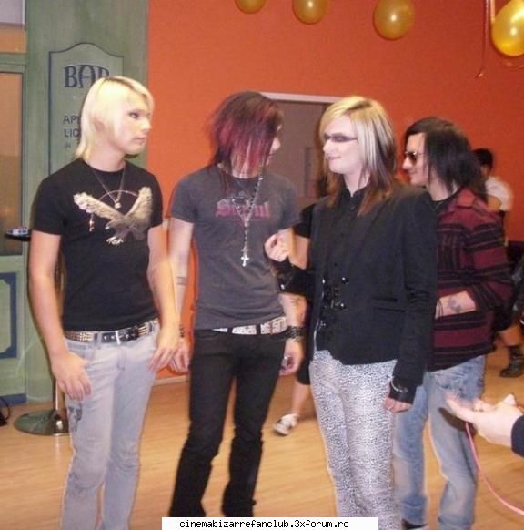 camera lui asta`i bun hai slabit ultimul zi`i vanessei ADMIN๋ �яєω *Cathy*