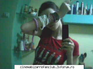 :rotfl: 
cu bratarile lui mama bella-my person