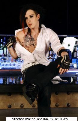 ce artist ii mancalar mama 8->...da tot pe yu besc mai moolt :nebun:  :nebun:  :nebun: scheda