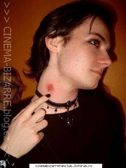 before cinema bizarre mei uite poza strify:p ADMIN๋ �яєω *Alice*