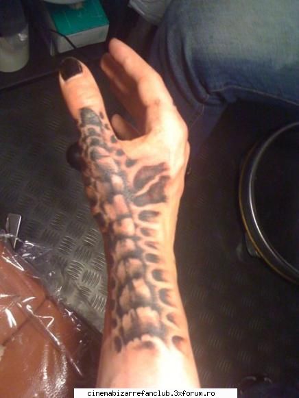 s-a despartzit vanessa si-a acoperit tatuajul. >: )closer ideal ADMIN๋ �яєω *Cathy*