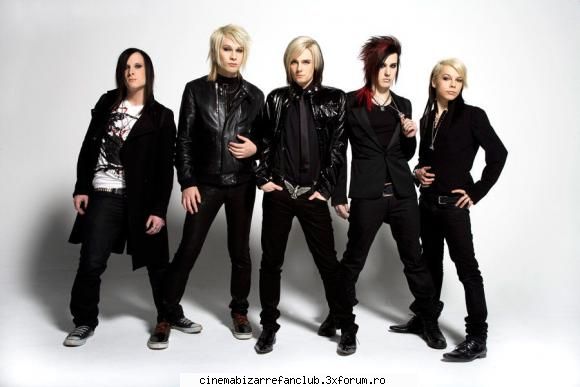 asculti acum? toate melodiile trupei cinema bizare the the beauty