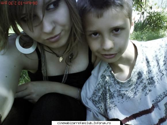 brothers sisters finally mi-am facut poza lil bro&nbsp; ๋�ADMIN๋�