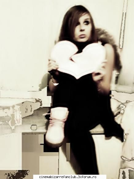 kyraaaa mai spui asa esti frumoasa gata!! ๋�ADMIN๋�