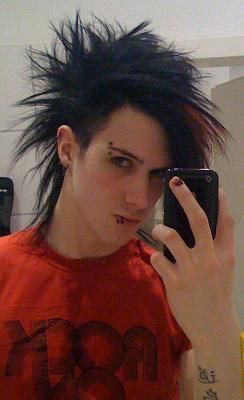 yu`s tatoo topul nebun! asta imi place &nbsp; dar oare l-au knd vazut poza aia kre ADMIN๋ �яєω *Bella*