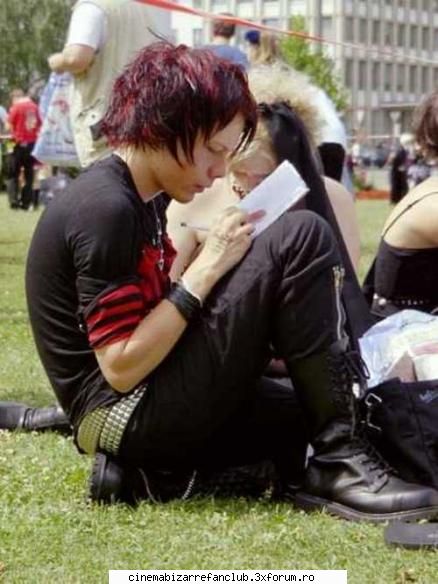 hot not? hottt ADMIN๋ �яєω *Cathy*