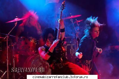 strify and iubesc poza asta!!!!!! &nbsp; &nbsp; ADMIN๋ �яєω *Bella*