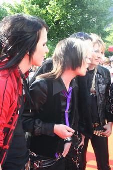 funny photos with incerc neagra!pot iau mata neagra maim vrei fca poze ma, vedem romania faci poze ADMIN๋ �яєω *Bella*