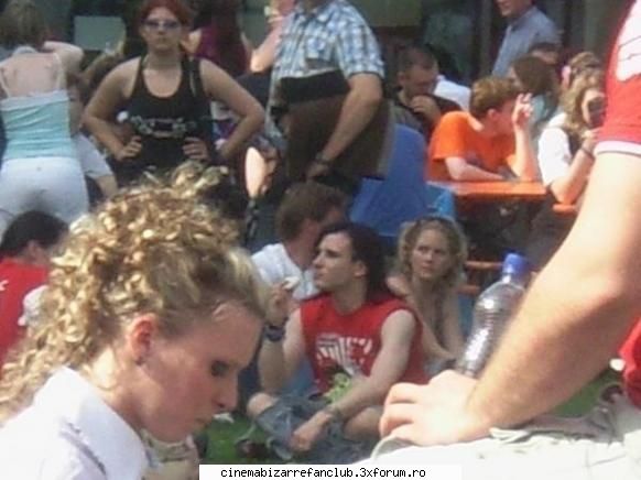 funny photos with meo tipa:ce ies aicitipa: vrei stii noi cn?tipa: cik lansat noua single vor ADMIN๋ �яєω *Bella*