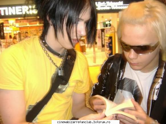 funny photos with yu:vezi rog, rog, rog, uite-te vreti vrei mai ADMIN๋ �яєω *Bella*