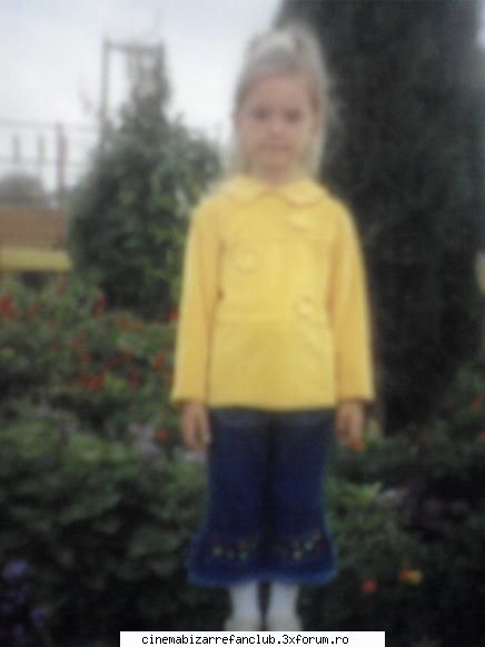 Adelutza - ♠♪☺♀�Υσυ�_Ŧ0�♂☻♫♥ - � Childhood �