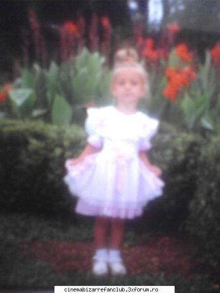 Adelutza - ♠♪☺♀�Υσυ�_Ŧ0�♂☻♫♥ - � Childhood �