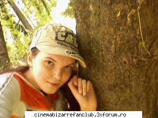 Bella-my person - Eu cu Copacul Cu Scarite(Cicis) - � Pictures with us �