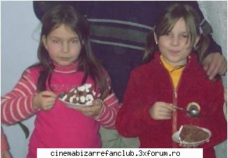 Coke's Childhood - Kiiid tort de ciocolata.Sunt cea cu parul lung In - � Childhood �
