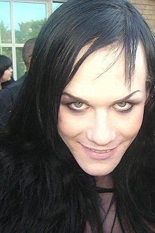 Interviu Luminor - =( =( =( =( =( ce trist :( poor lumi =( - � Interviews �