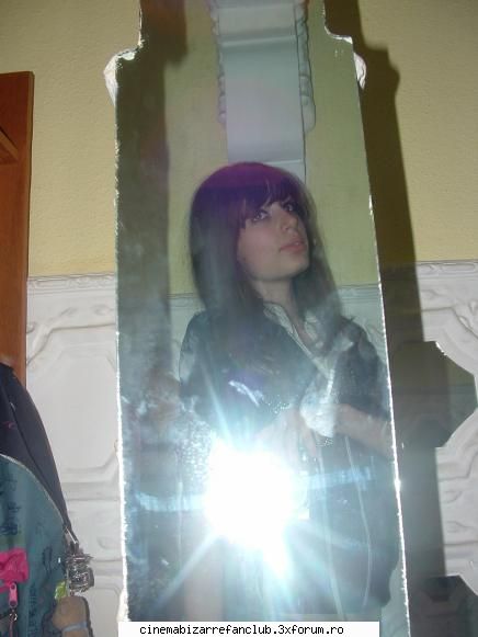 Me :X - pff in asat se vede so vechiul meu ghiozdan => - � Pictures with us �