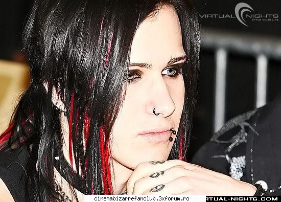 More about Yu - music.addicted - � Yu �