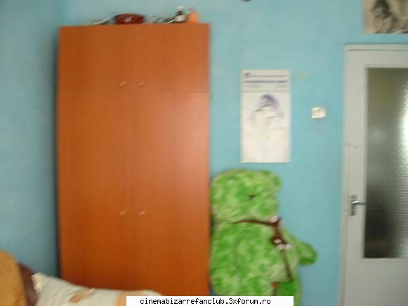 Our rooms - aja dulapul cu usrsul lu sormea :X - � Willkommen �
