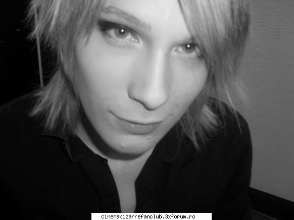 Photos with Shin - black and white - � Foto �