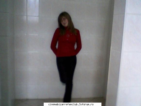 my lonely little self - poza facuta la sc.ce vremuri erau...I MISS THEM - � Pictures with us �