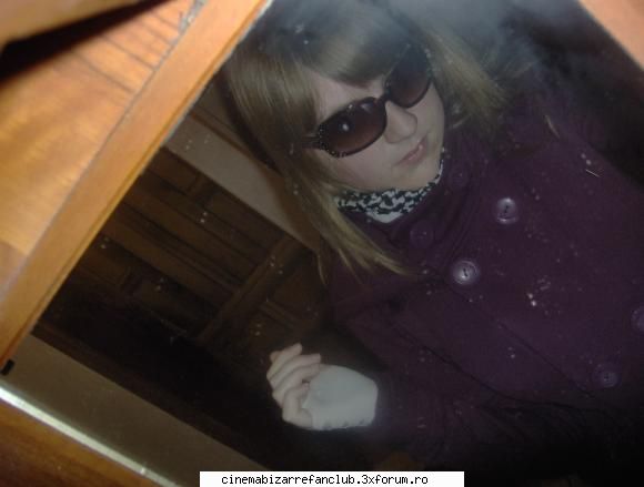 my lonely little self - purple clothes & sun glasses - � Pictures with us �
