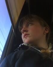my lonely little self - poza noua (facuta in autobuz knd veneam acasa) - � Pictures with us �